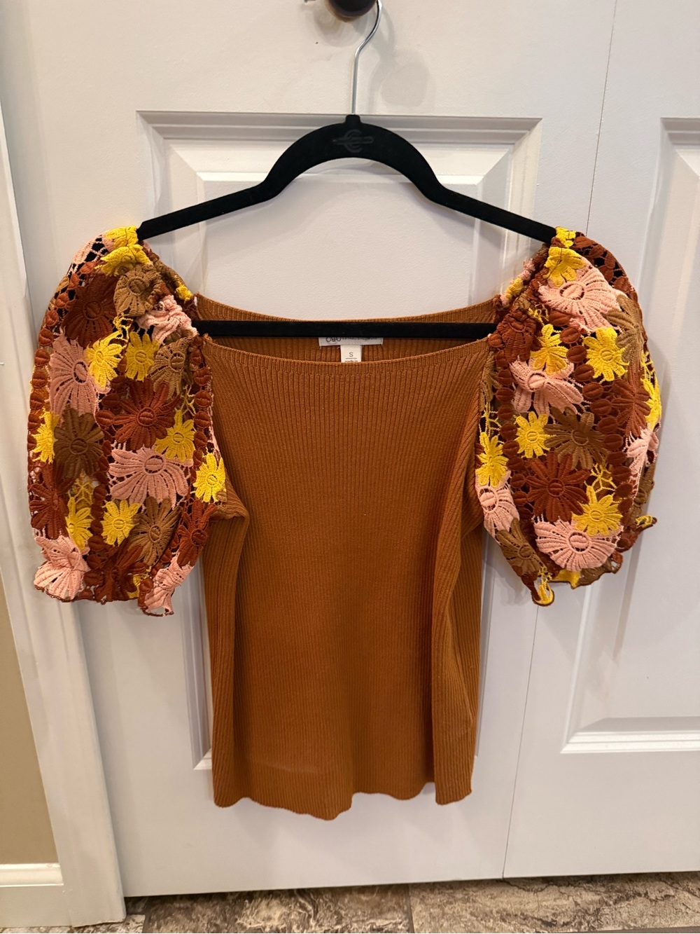 Cato Rust Brown Knit Top with Floral Crochet Puff Sleeves